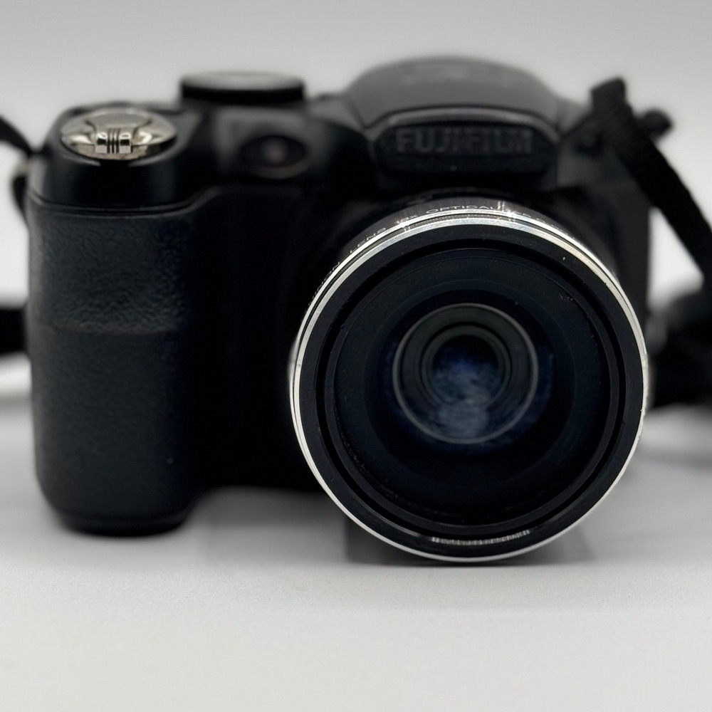 Fujifilm FinePix S2940WM Digital Camera 14MP 18x Optical Zoom Camera Tested